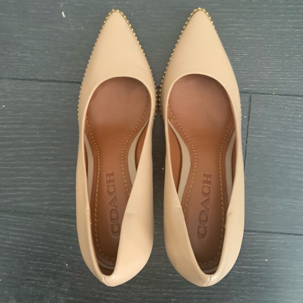 Coach Women's Beige Leather Heels